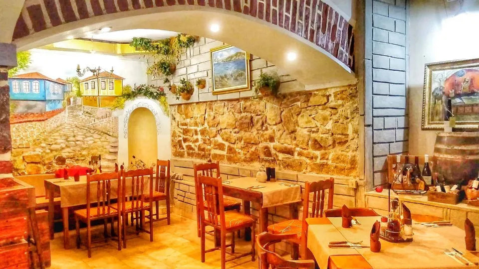Pasta and Wine Dinner for Two in Plovdiv Old Town