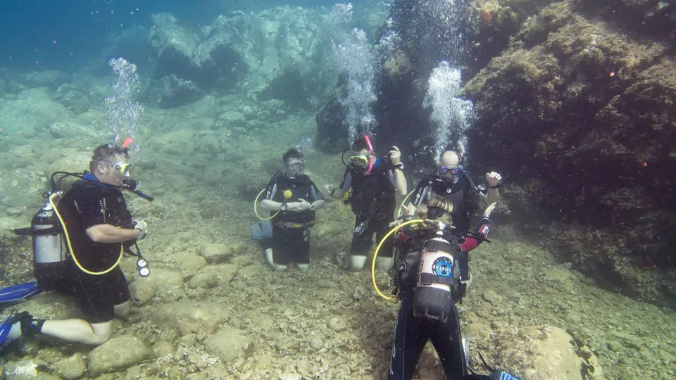 Scuba diving in Sozopol for beginners with instructor