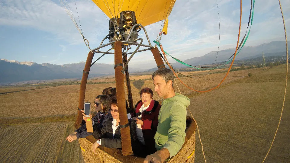 Panoramic view from a 60‑minute hot air balloon ride over Karlovo and Sopot