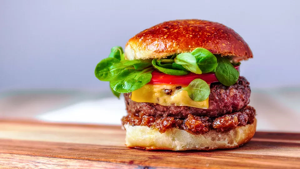 Burger-making class in Sofia with homemade buns and juicy beef burgers