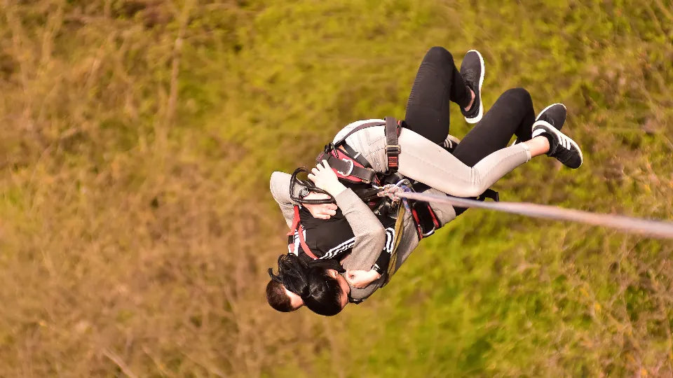 Скок с бънджи за двама (в тандем) - с. Ковач (Бургас)