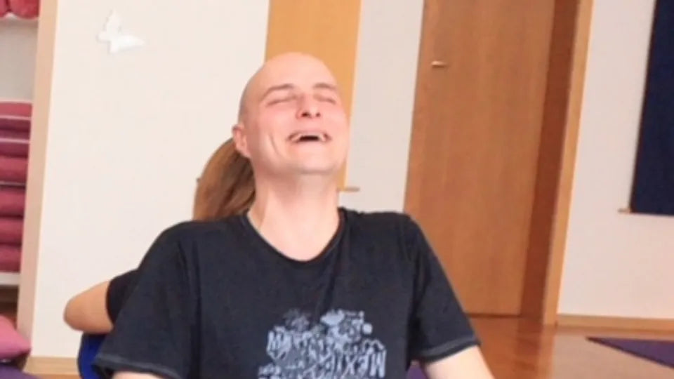 Йога на смеха в група за 5 човека Духовно и личностно развитие