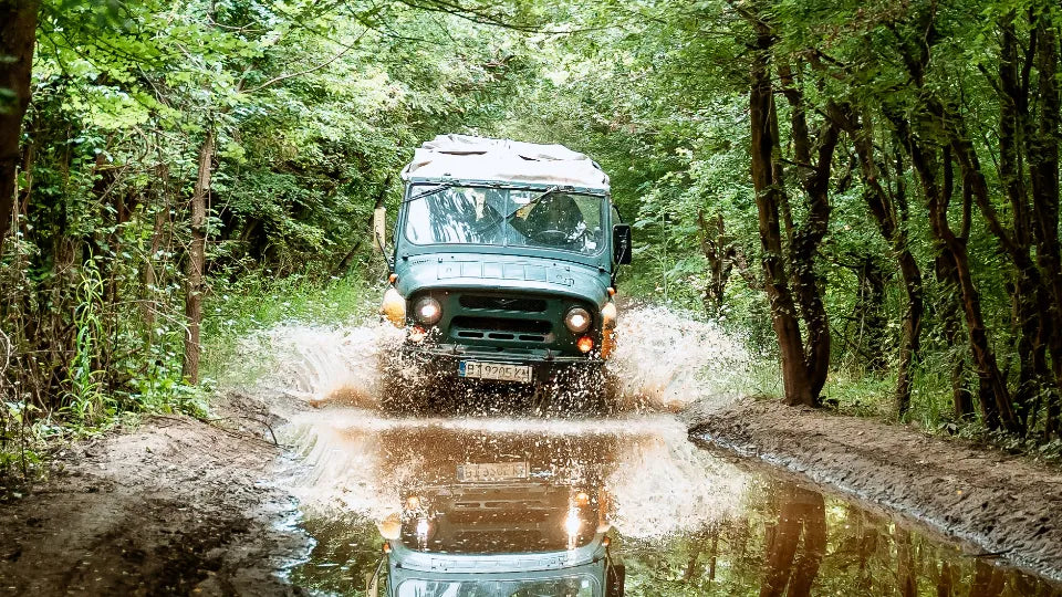 Professional photos on an off-road jeep route near Arbanasi