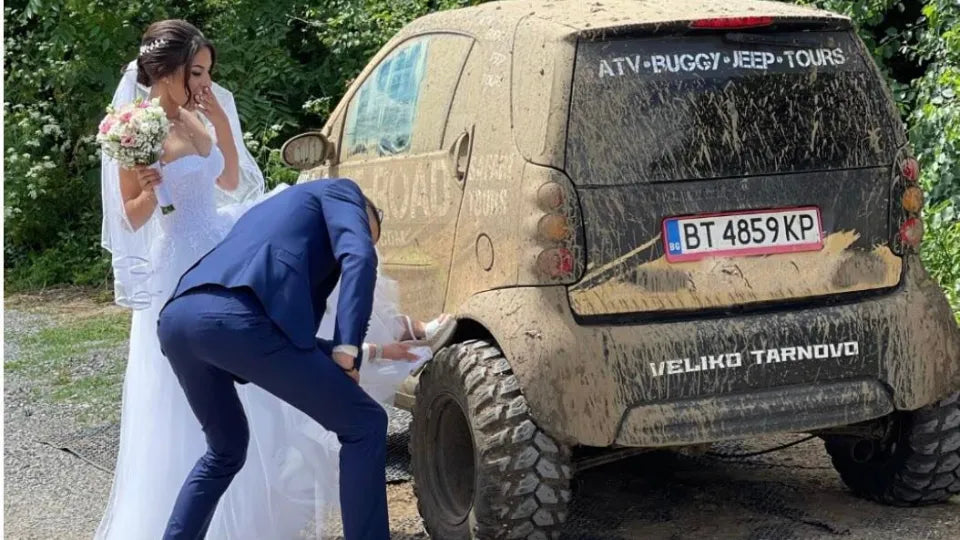 Lifted Smart ForTwo with off‑road tires on country tracks near Arbanasi