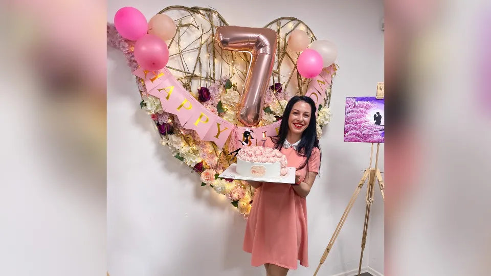 Рисуване и вино - частно парти в ателие София Център - срещу ЦУМ