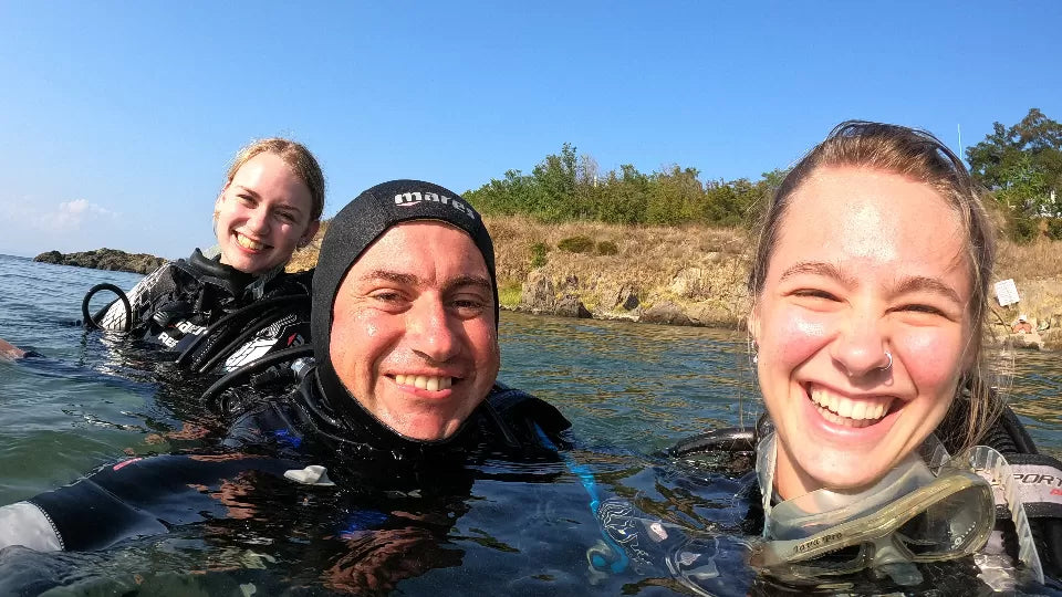 Урок по водолазно гмуркане за хора с тревожност към водата