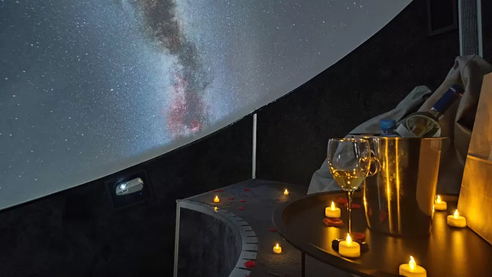Romantic planetarium date in Sofia for two with a private dome screening