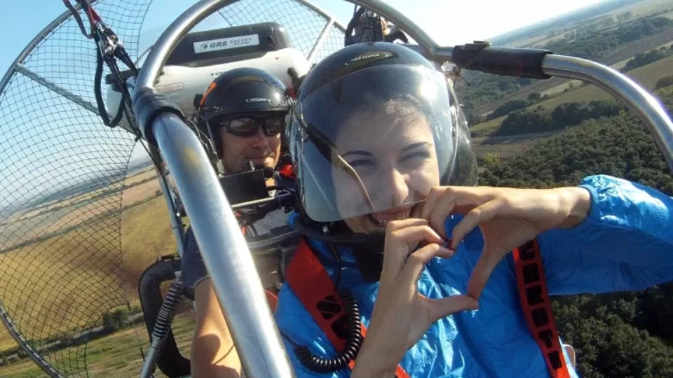 Полет с паратрайк край Казанлък Полет с паратрайк