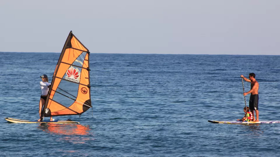 Beginner windsurf lesson with instructor in Tsarevo