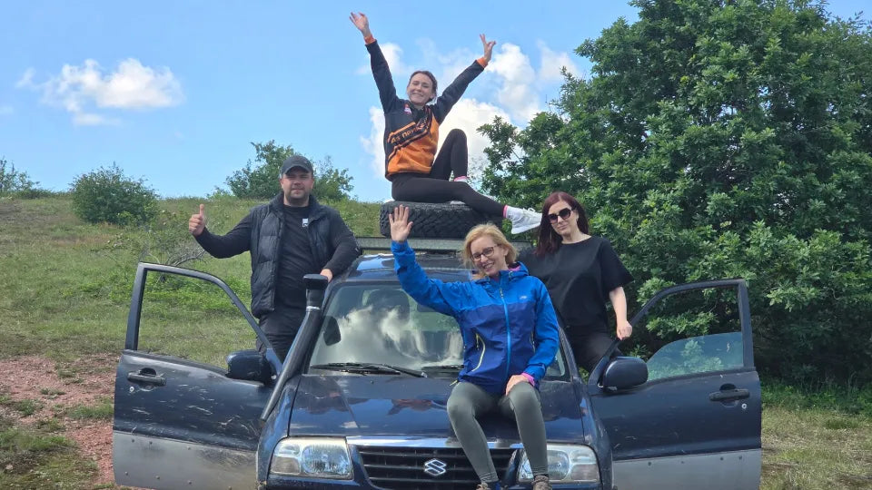 Jeep safari at the Belogradchik Rocks with panoramic view