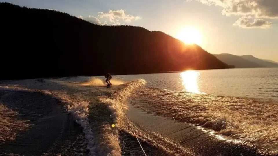 Wakeboarding at Dospat Reservoir in the Rhodope Mountains – group tour with transfers