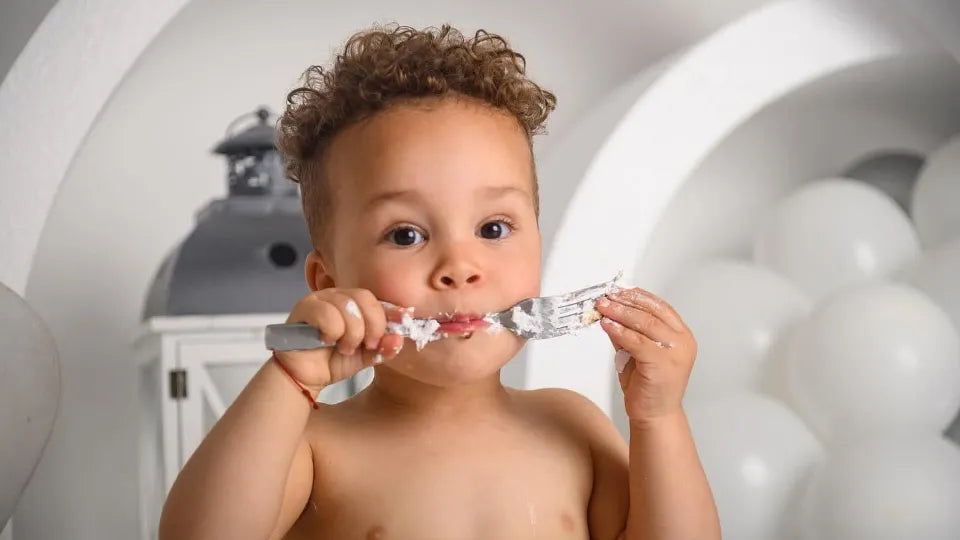 Cake smash фотосесия (разбиване на торта) за 1-ви рожден ден ваучер