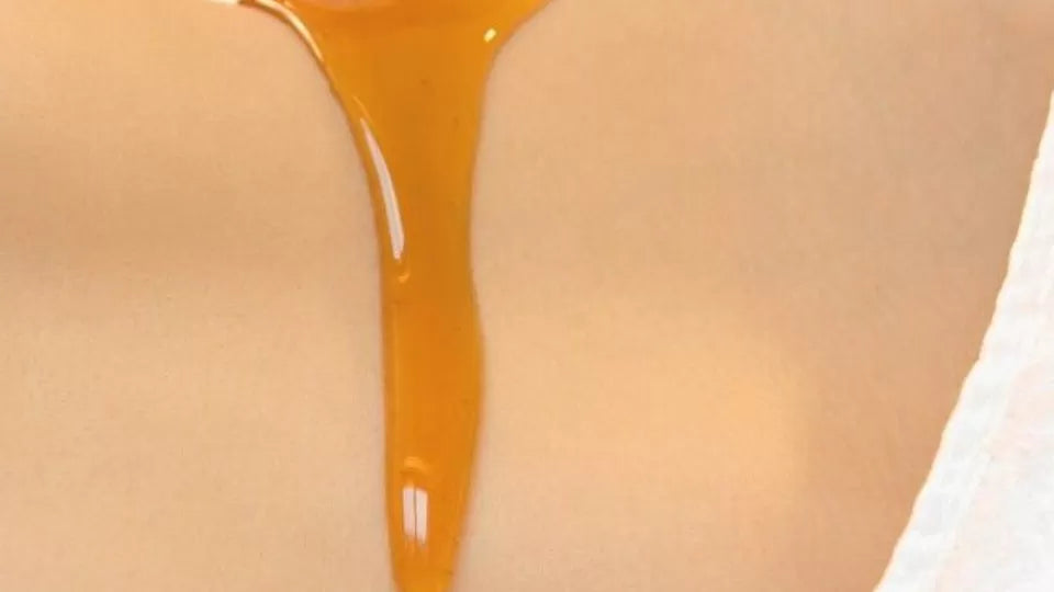 Honey massage on the back or legs with a nourishing facial massage in Iztok