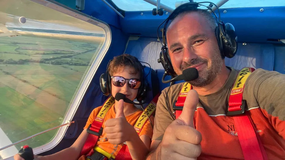 60 мин. Въвеждащ полет-урок със самолет над Рилски езера