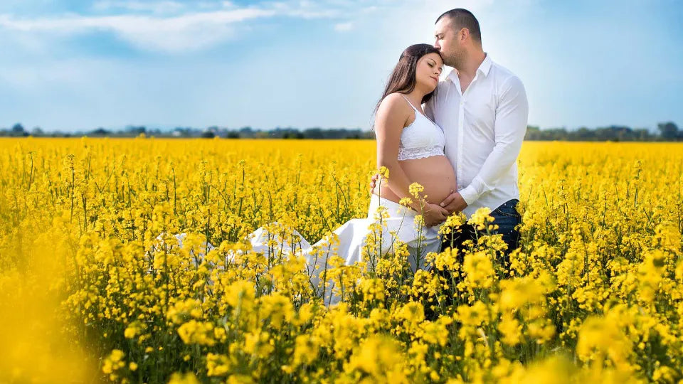 Outdoor maternity photoshoot in Plovdiv – expectant mother