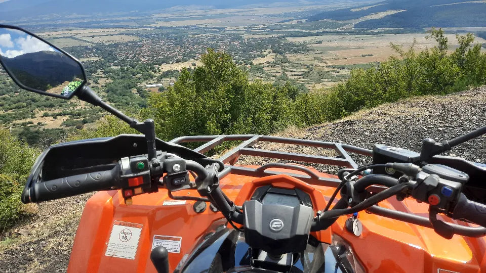 Safety briefing before ATV off‑road in Kalofer