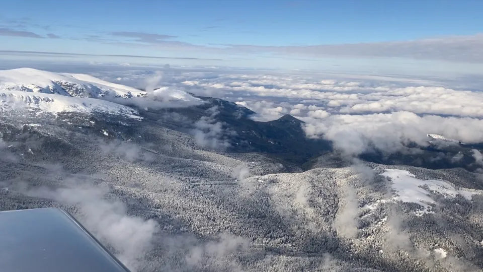 Winter mountain flying lesson from Sapareva Banya – pilot a plane over Rila