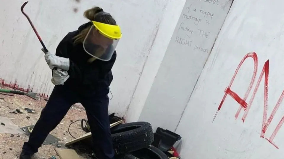 Разбий стреса - Rage room Варна