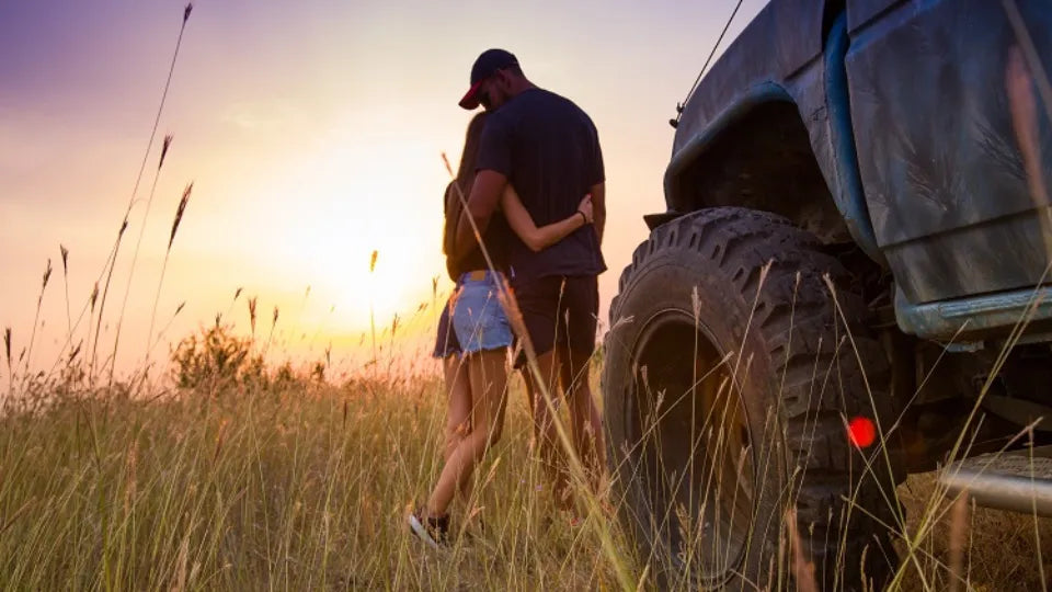 Романтика за двама с конна езда и преживяване по избор Конна езда