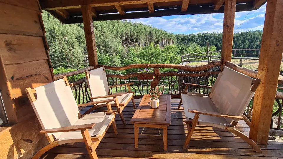 Romantic Stay for Two in a Private Wooden Eco House in Leshten Leshten