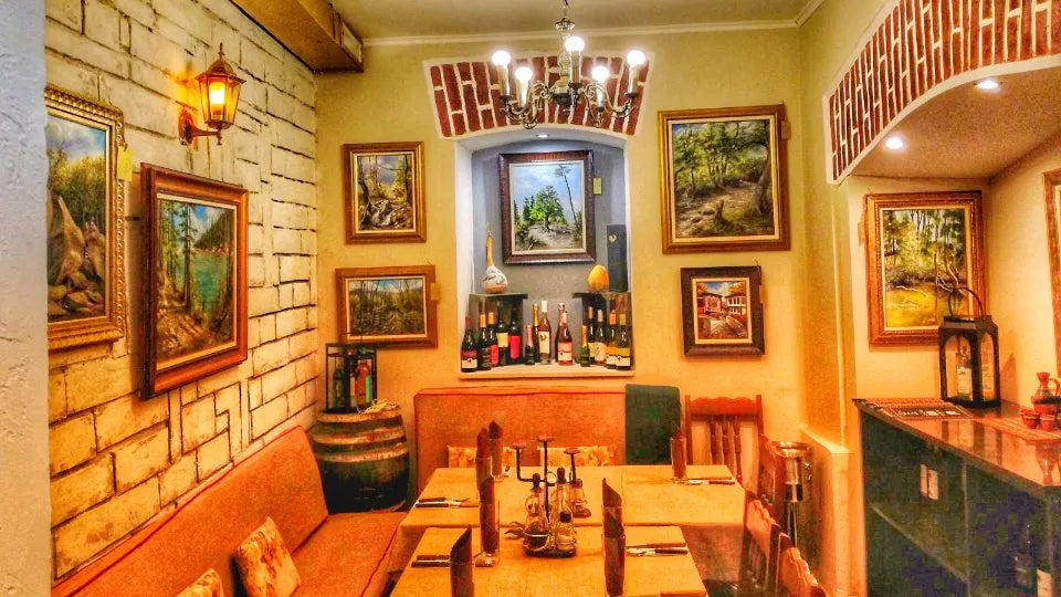 Dinner with painting for two in a boutique wine gallery in Old Town Plovdiv