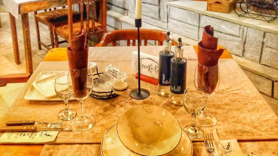 Boutique wine gallery in Plovdiv’s Old Town set for a paint-and-dine evening