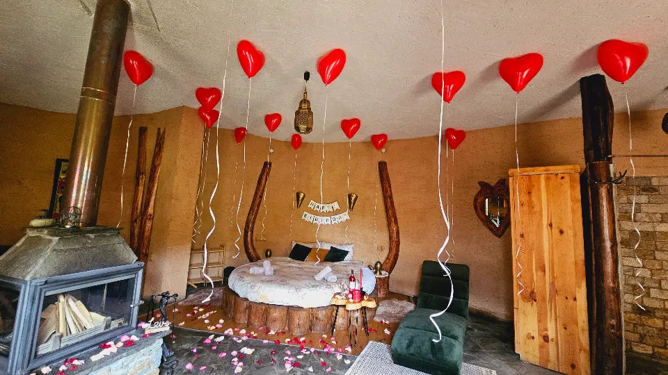Romantic Getaway for Two in Zemlyanka House, Leshten voucher