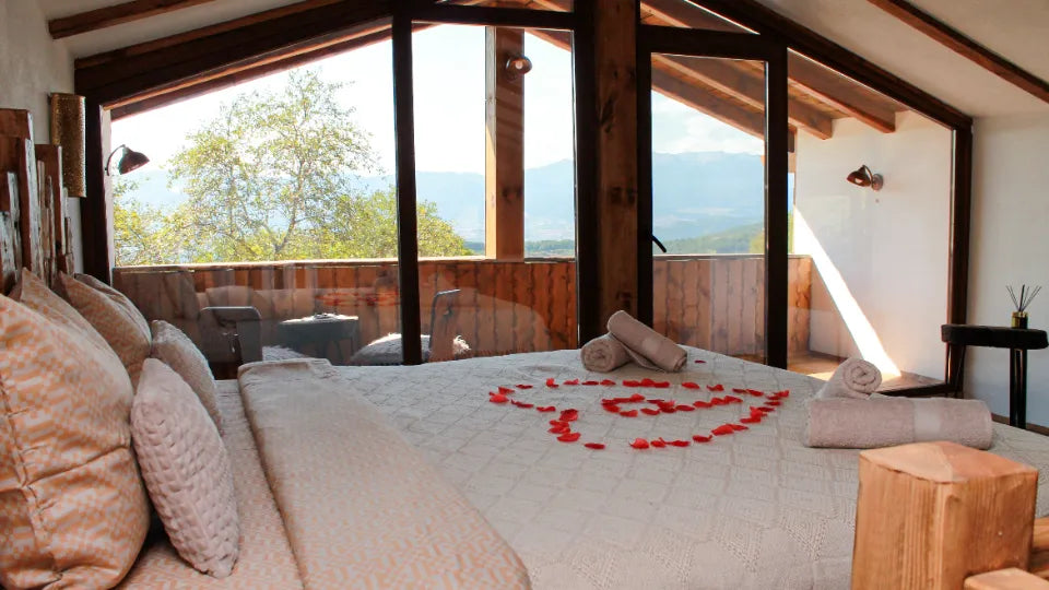 Villa Panorama 1 in Leshten – romantic getaway for two