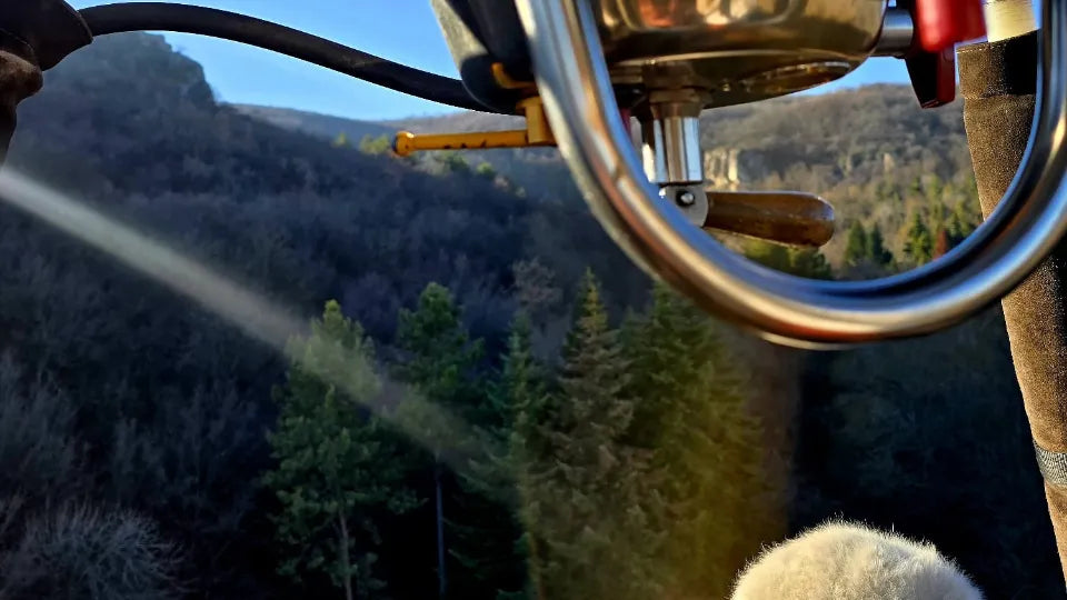 Shared hot air balloon flight near Krushuna, Lovech