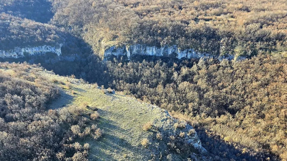 Couple enjoying a hot air balloon flight over Krushuna