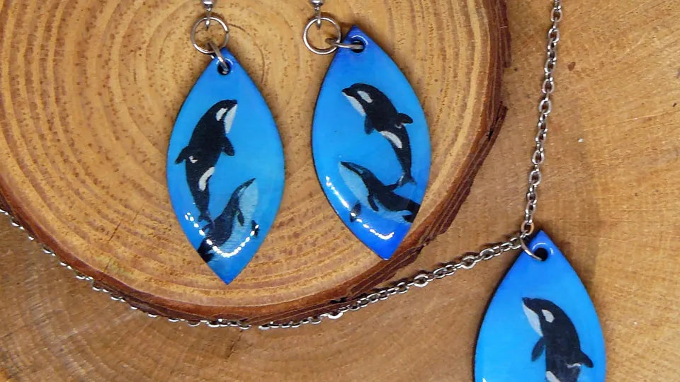 Ваучер Арт магия: Рисуване на бижута върху дървена основа София, пл. Славейков