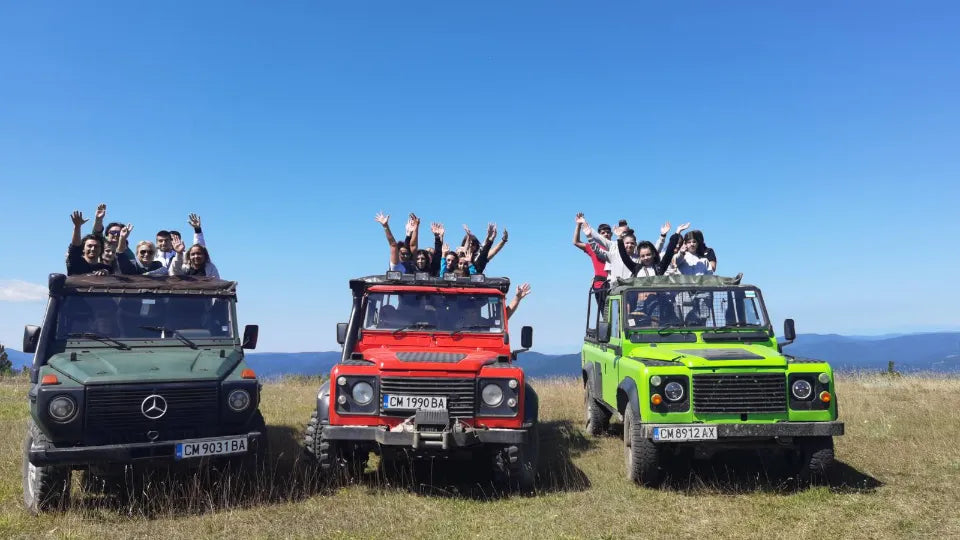 Ваучер Приключенски уикенд за семейство с джип сафари в Родопите с. Гьоврен