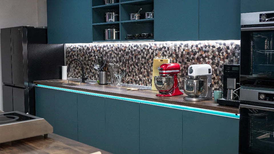 Brewing beer and making brioche burgers during a Sofia cooking class