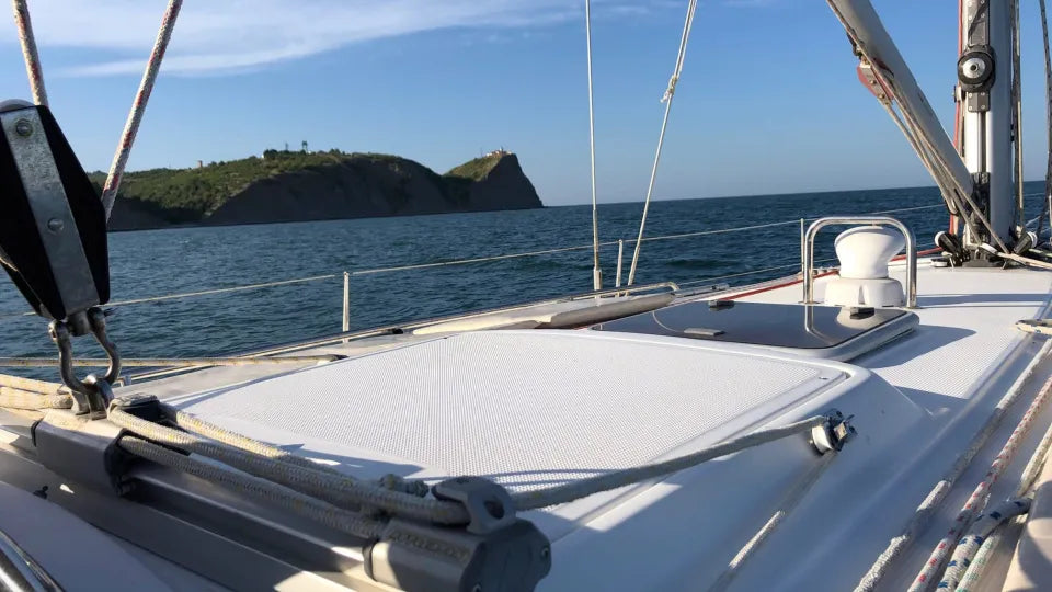 Nessebar yacht cruise aboard Miss Melina with panoramic sea views