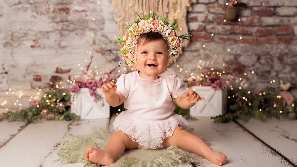 Baby photoshoot in Sofia – smiling sitter baby in studio