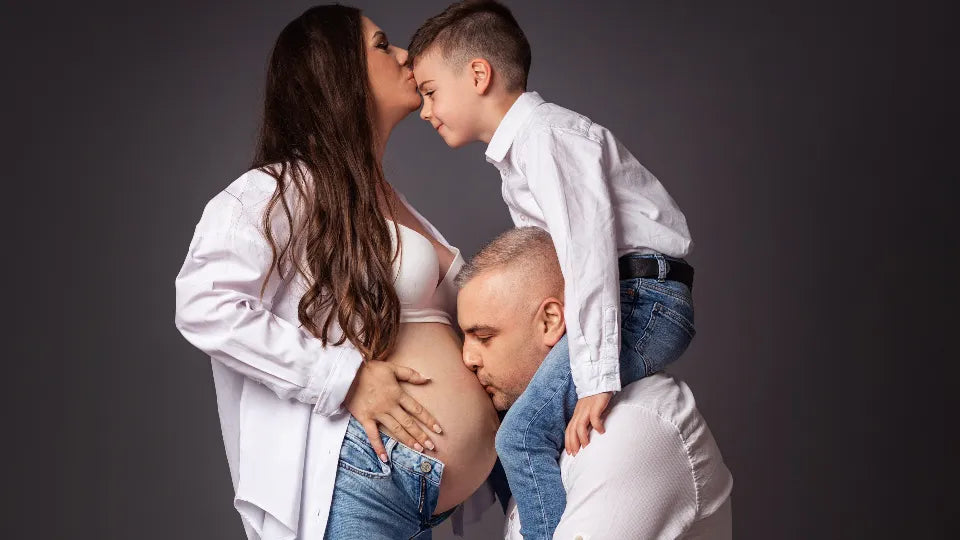 Studio maternity photoshoot with partner, Sofia