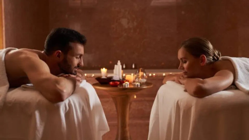Synchronized couples massage in Sofia with two therapists