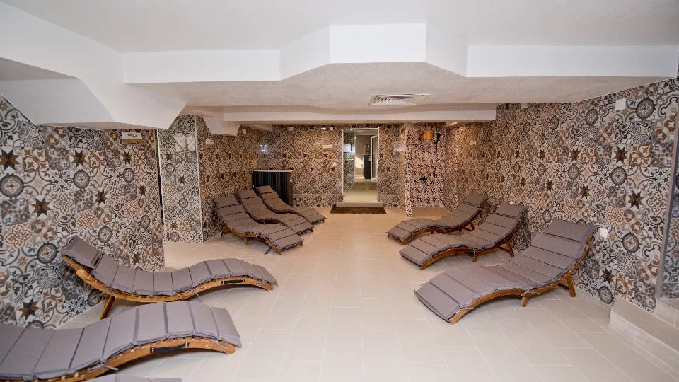 Finnish sauna and steam bath in the spa zone – Sarnitsa