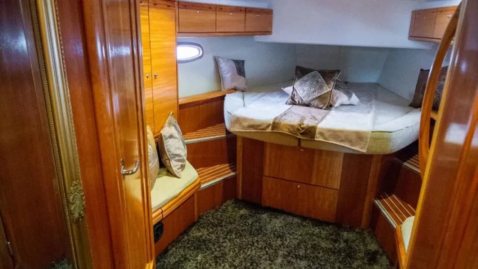 One-hour evening yacht cruise near Varna
