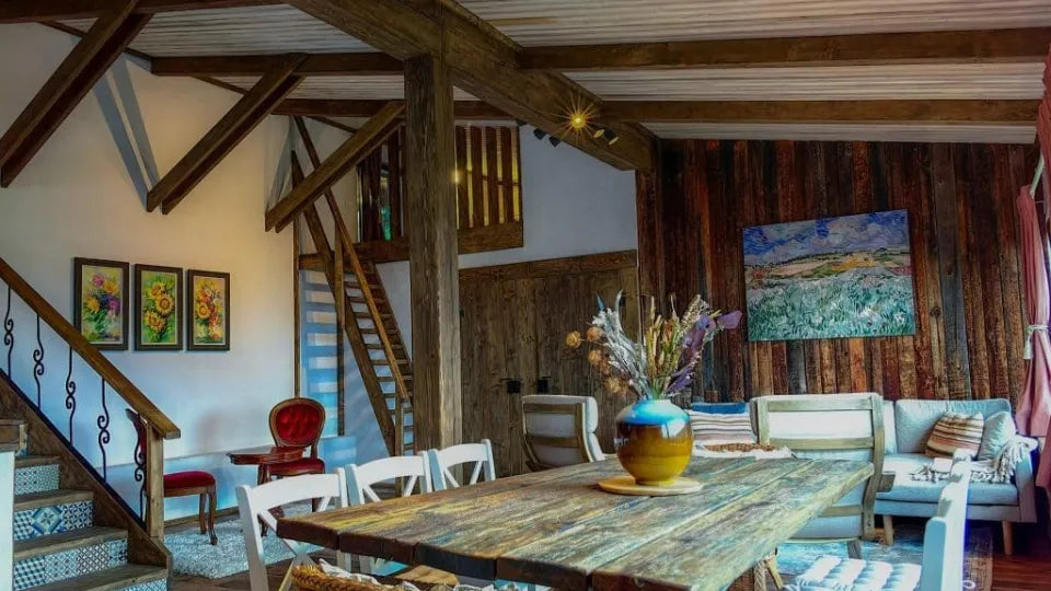 Veranda with Rhodope Mountain views – The Barn Apartment, Chepelare