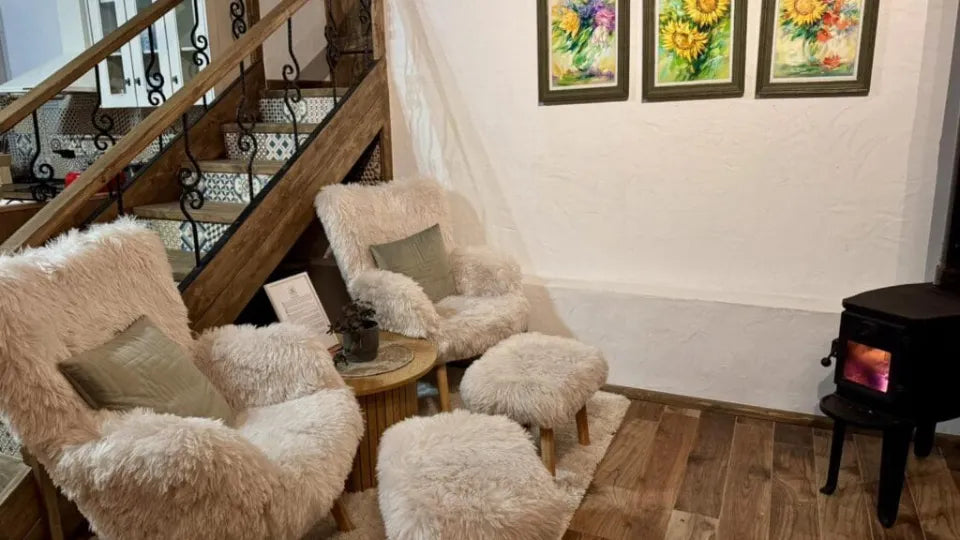 Private entrance and exterior – The Barn Apartment near Chepelare