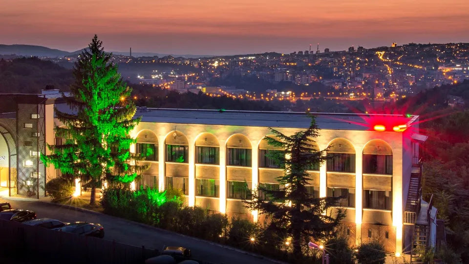 Wine tasting getaway near Veliko Tarnovo with city views