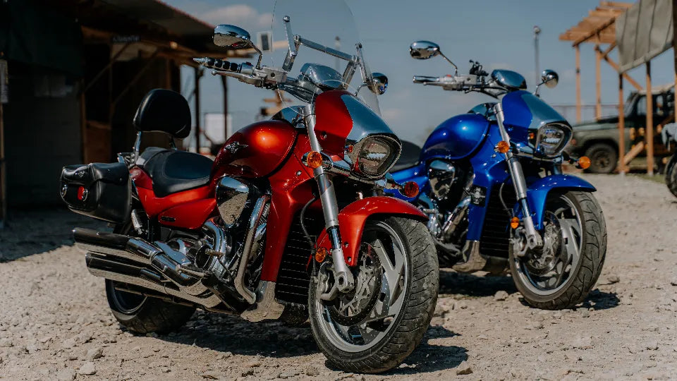 Разходка с круизен мотор Suzuki Boulevard M109R Шофиране и моторни спортове