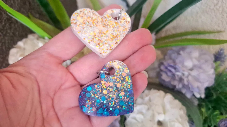 Finished epoxy resin coasters with metallic effects
