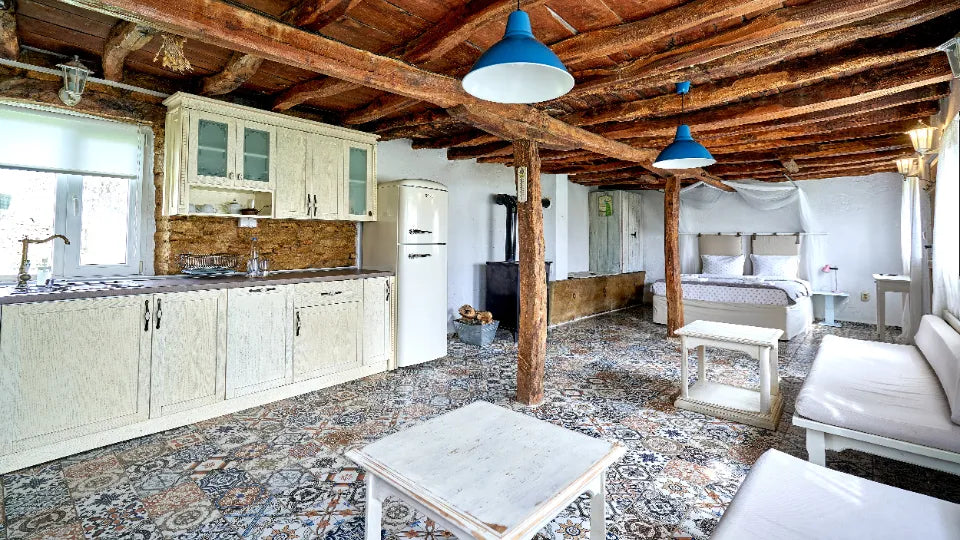 Rustic interior and calm – romantic weekend Karpachevo