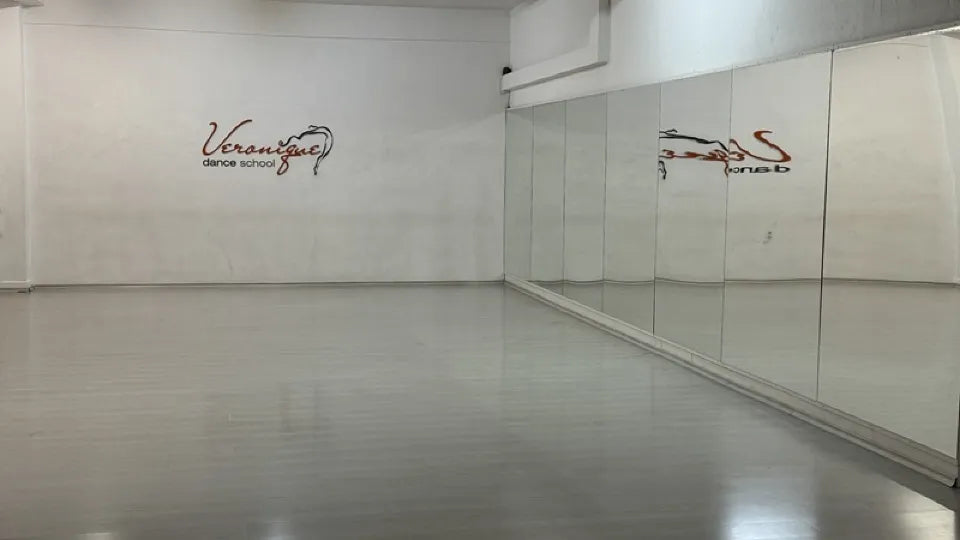 Voucher for Greek dance classes in Sofia – group package