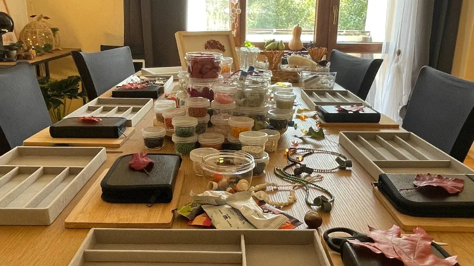 Арт работилница с Анн – коприна, камъни и вдъхновение