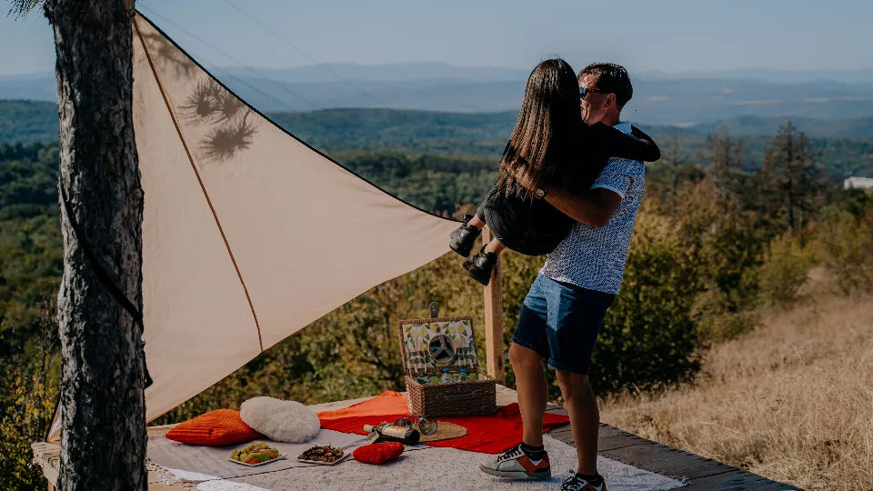 Photo and video capture of a picnic for two in Arbanasi