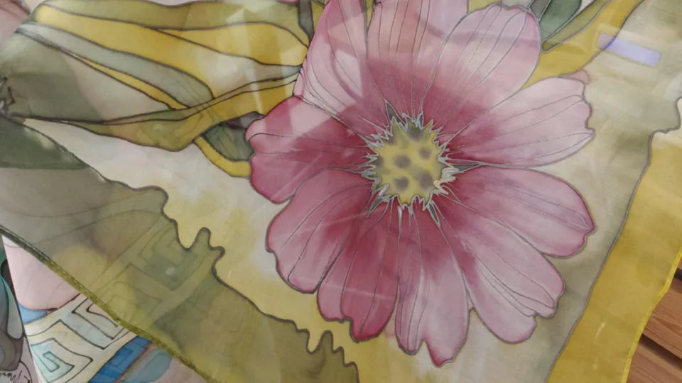 Small group silk painting class in Veliko Tarnovo