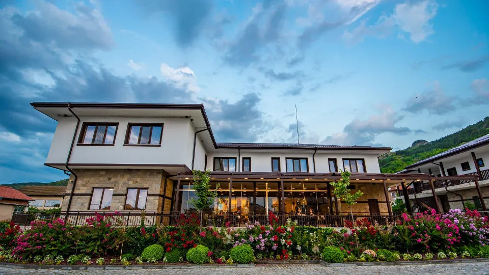 Overnight stay with experience near Plovdiv for two at Justina Villas